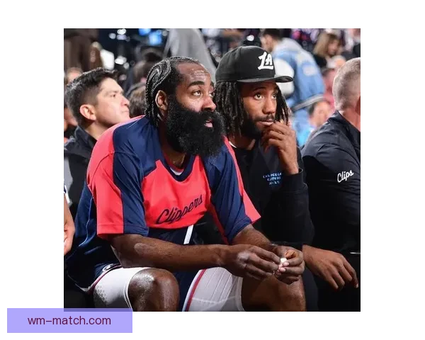 费城双帝遗憾缺席莱昂纳德圣诞大战盼复仇绿军