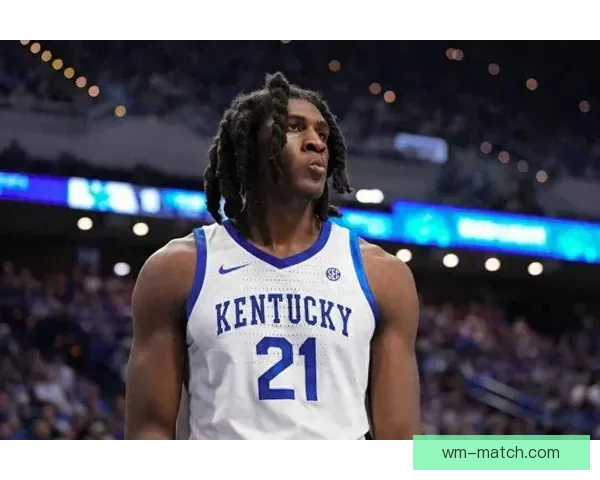 开拓者三年重选内线美媒推荐二米六大前锋争夺上场机会